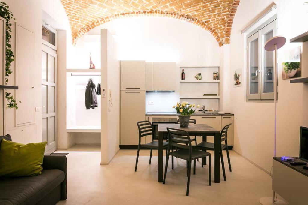 Mameli Premium Apartment Casale Monferrato Bagian luar foto